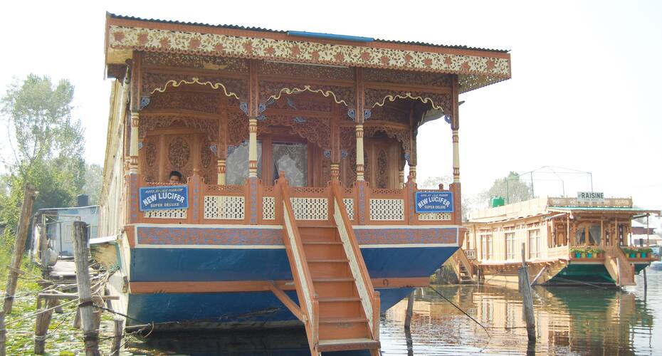 New Lucifer Houseboat, Srinagar 1